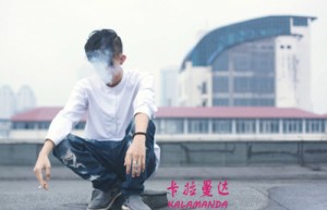 曹孟君姓名分数73分